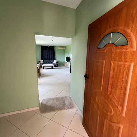 The White Homestay *