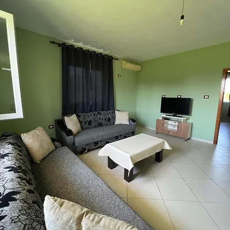 Homestay The White Hamallaj