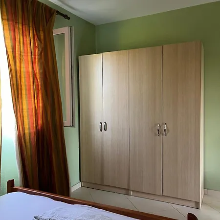 The White Homestay szállás Hamallaj