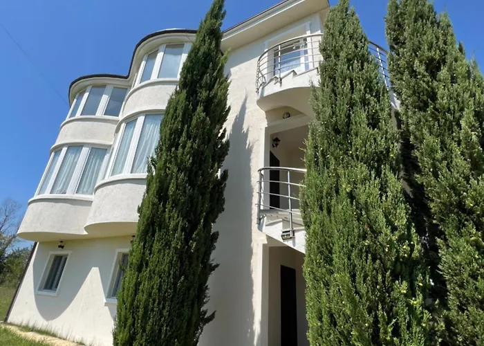 Habitación en casa particular The White Hamallaj