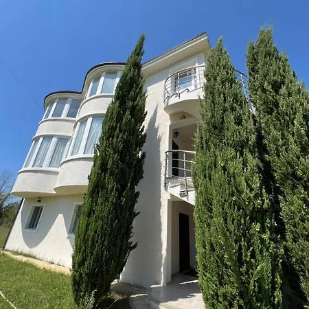 Pansiyon The White Hamallaj