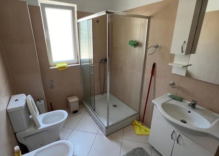 The White Privatunterkunft *